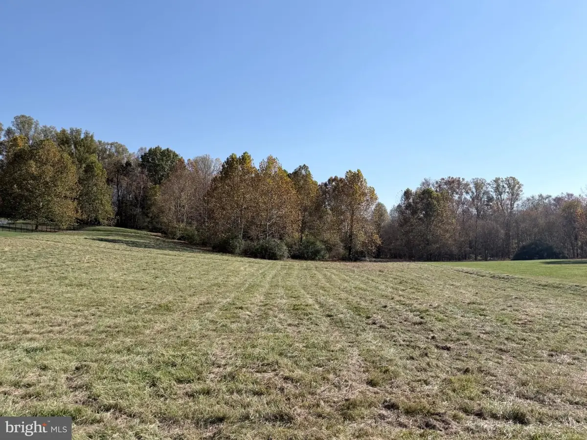 Nimitz Ln, Hedgesville, WV 25427 - #1