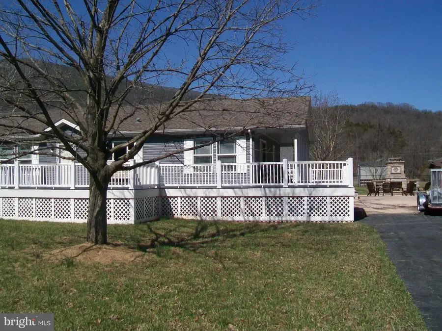 107 Trout Ln, Cabins, WV 26855 - Image #2