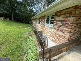 7652 Morgantown Road, Maysville, WV 26833 - Image #3