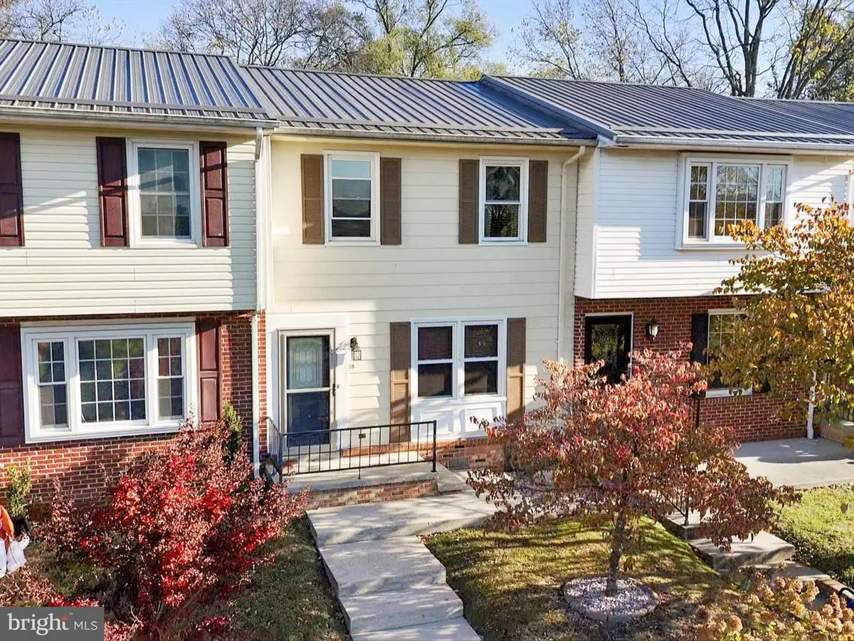 59 Early Ave, Petersburg, WV 26847 - Image #1