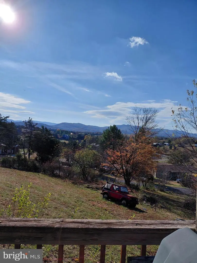 131 Little Hickory Rd, Petersburg, WV 26847 - Image #3