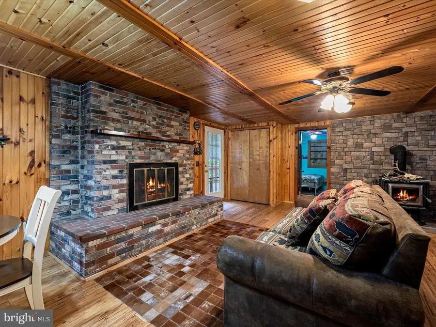 30 Woodman Dr, Mathias, WV 26812 - Image #3