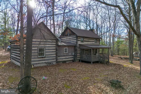 800 Cove Mountain Rd, MATHIAS, WV 26812