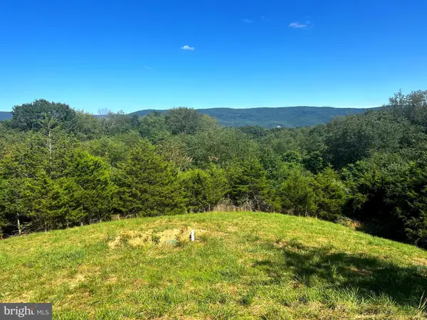2066 Dispanet Rd, MATHIAS, WV 26812