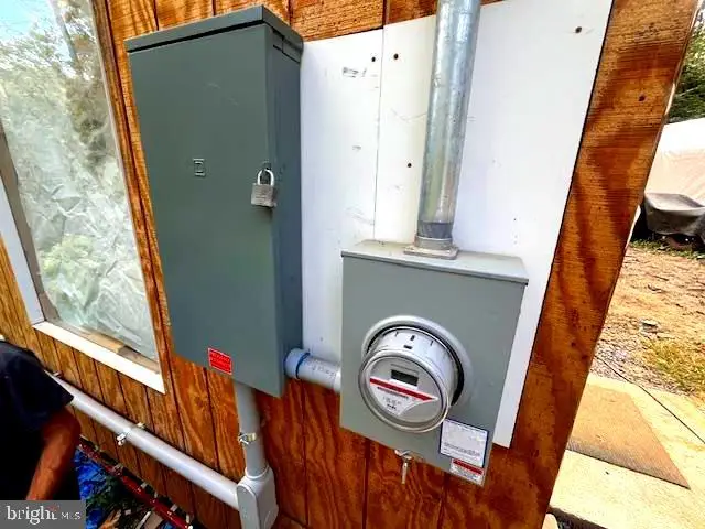 659 Falconwood Rd, Paw Paw, WV 25434 - Image #2