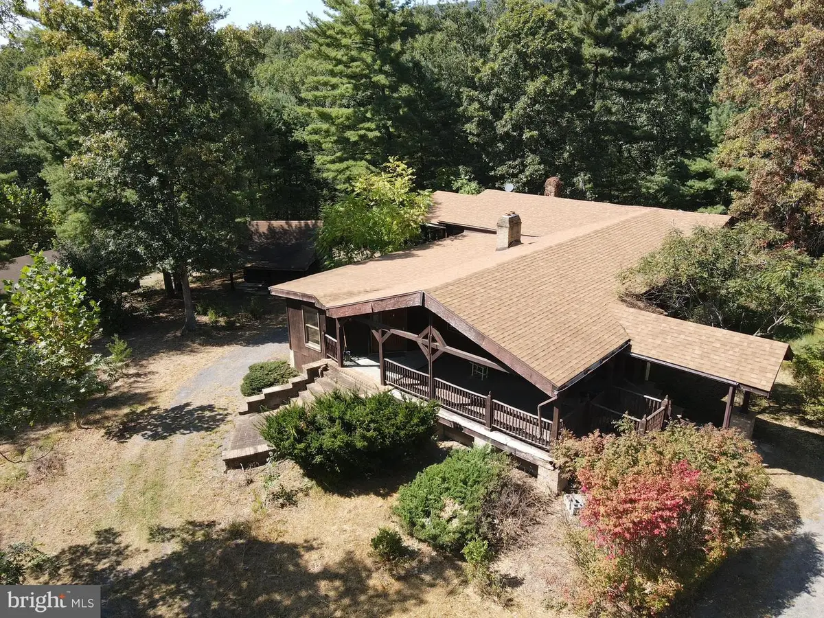 70 Radnor Dr, Delray, WV 26714 - Image #1