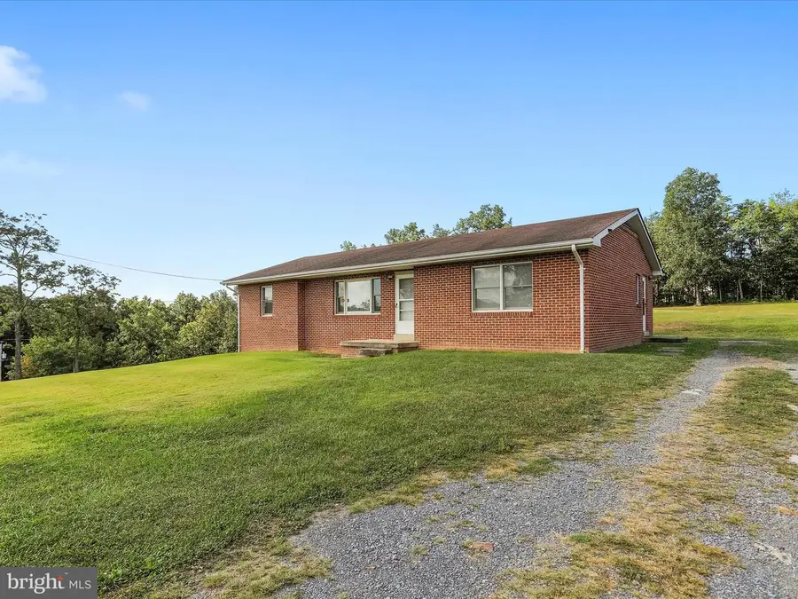 201 Rebel Hill Dr, Augusta, WV 26704 - #2