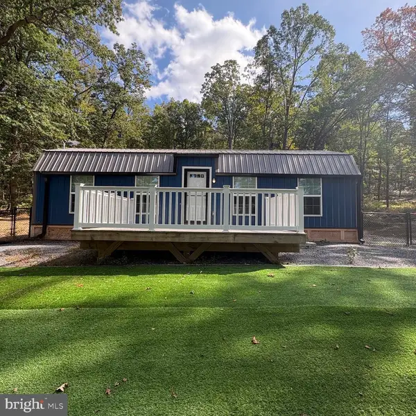 699 Hoover Young Drive, CAPON BRIDGE, WV 26711