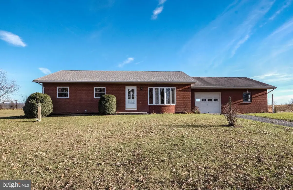 15462 Jersey Mountain Rd, Levels, WV 25431 - Image #1