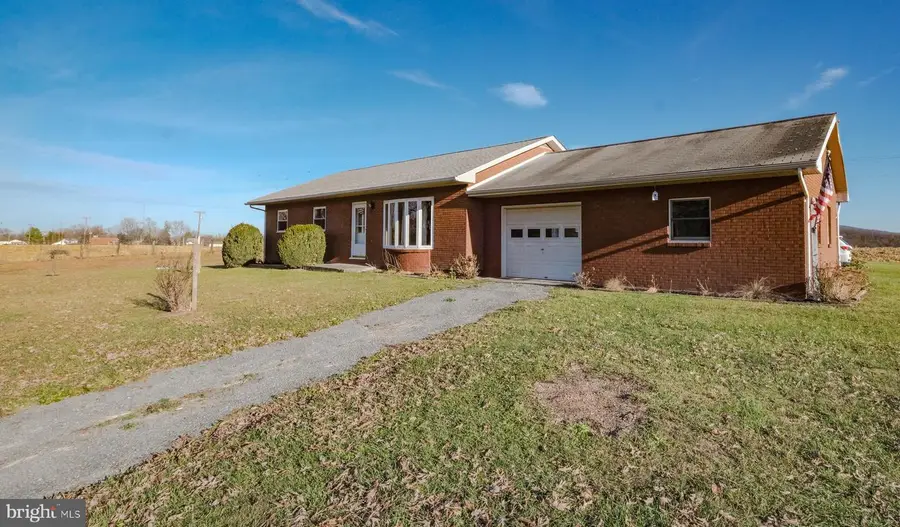15462 Jersey Mountain Rd, Levels, WV 25431 - Image #2