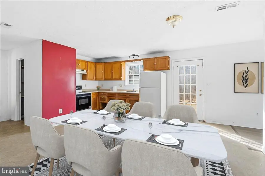 1345 Pauls Woods Rd, Delray, WV 26714 - Image #3