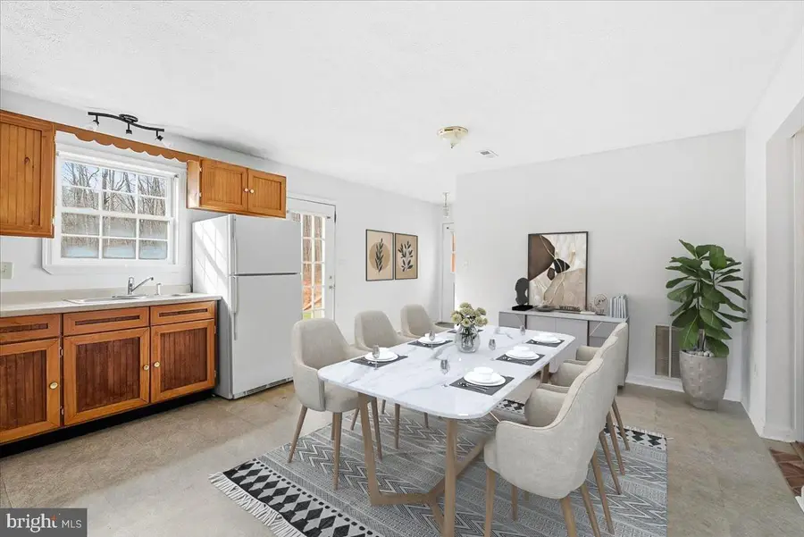 1345 Pauls Woods Rd, Delray, WV 26714 - Image #2