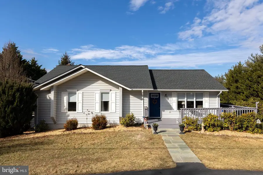 525 Timber Ridge Rd, Capon Bridge, WV 26711 - Image #2