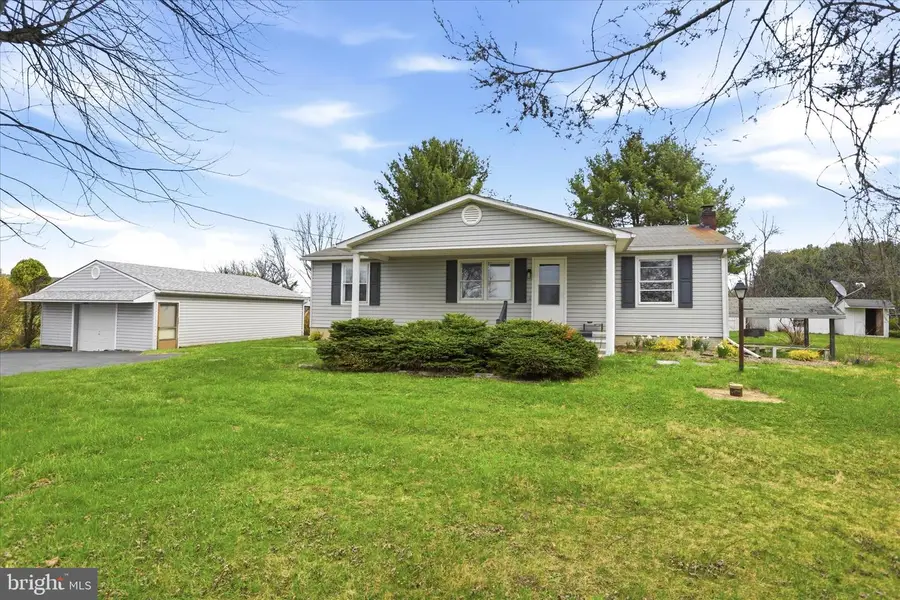 505 Hoy Rd, Augusta, WV 26704 - #2