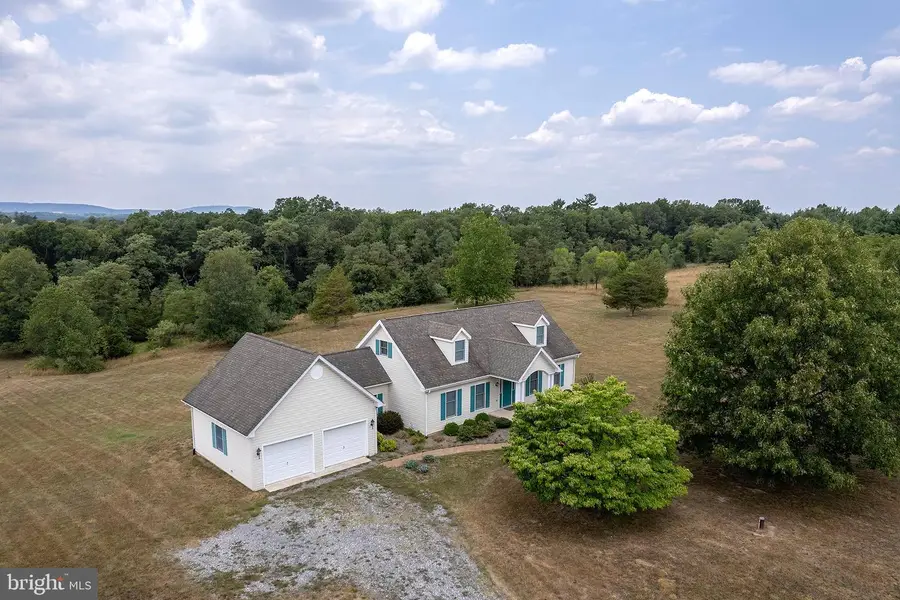 317 Strawberry Ln, Augusta, WV 26704 - #3