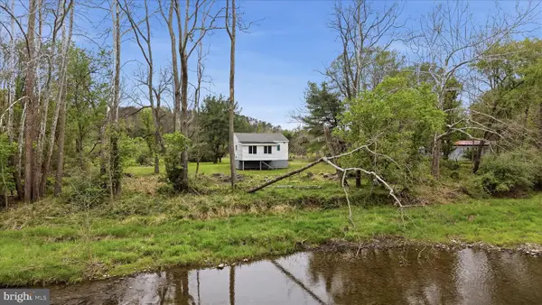 216 Cedar River Ln, AUGUSTA, WV 26704