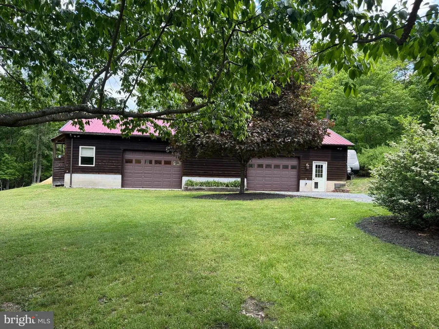 275 Sawdust Dr, Bloomery, WV 26817 - #2