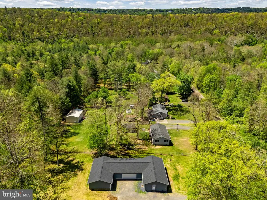 83 Autumn Ln, High View, WV 26808 - #2