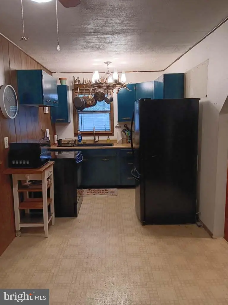 778 Falconwood Rd, Paw Paw, WV 25434 - #3