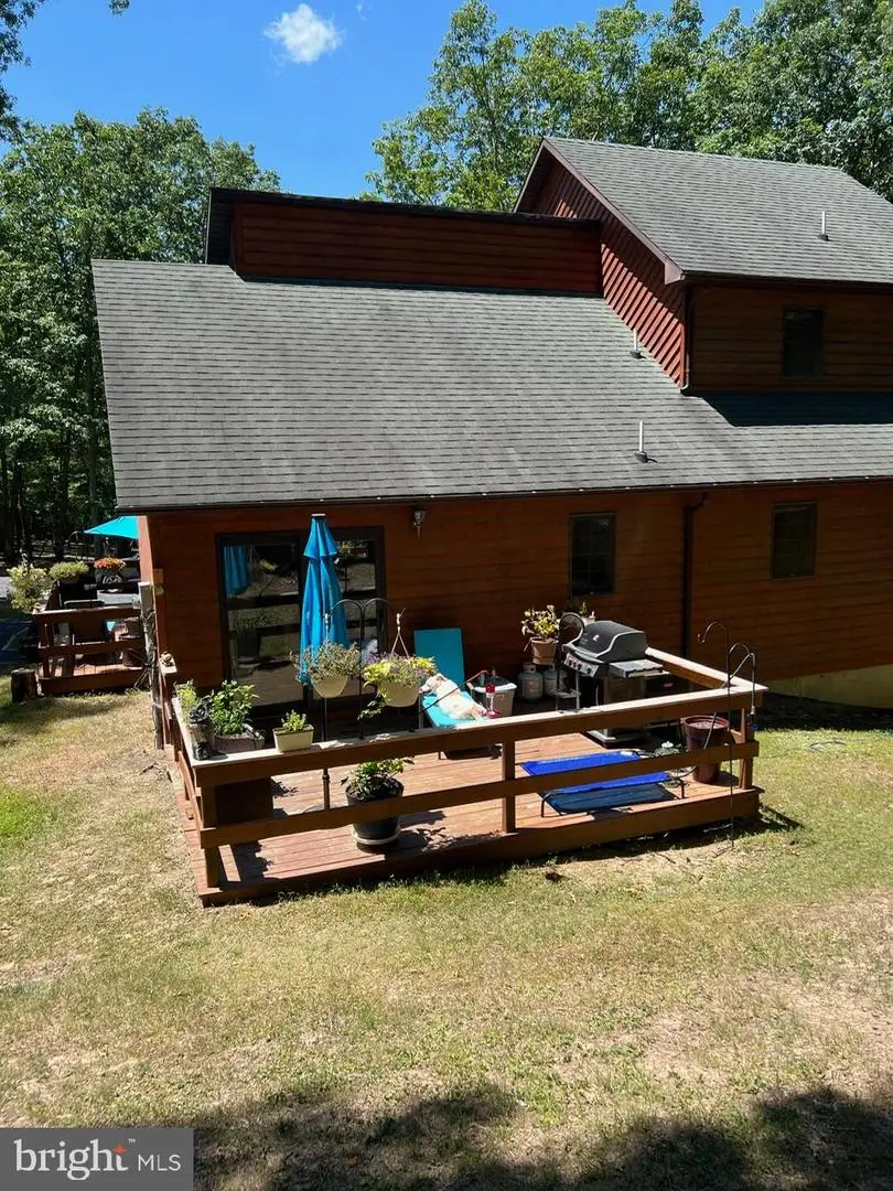 945 White Oak Trl, Paw Paw, WV 25434 - #3