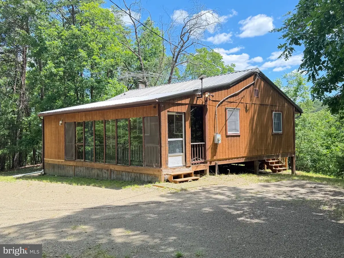 511 Chickadee Rd, Purgitsville, WV 26852 - #1