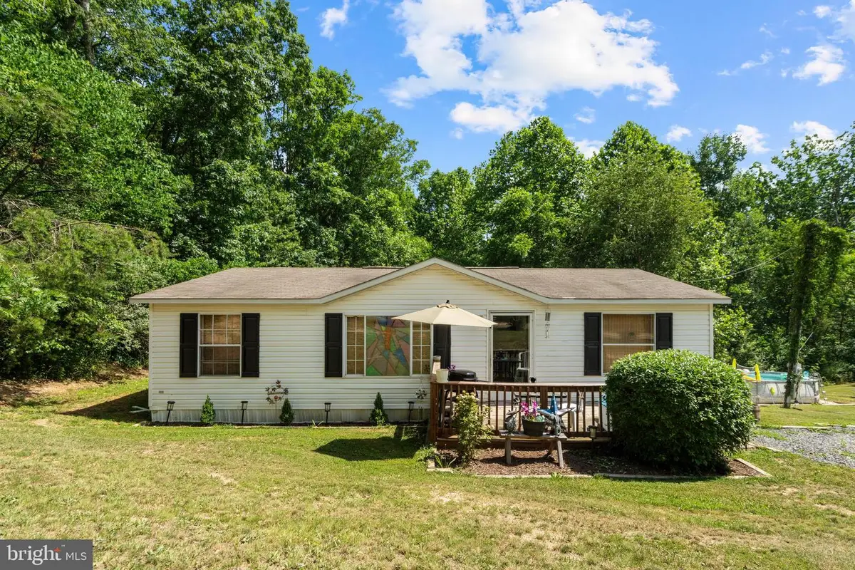1156 Aa Rogers Rd, Augusta, WV 26704 - #1