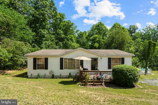 1156 Aa Rogers Rd, AUGUSTA, WV 26704