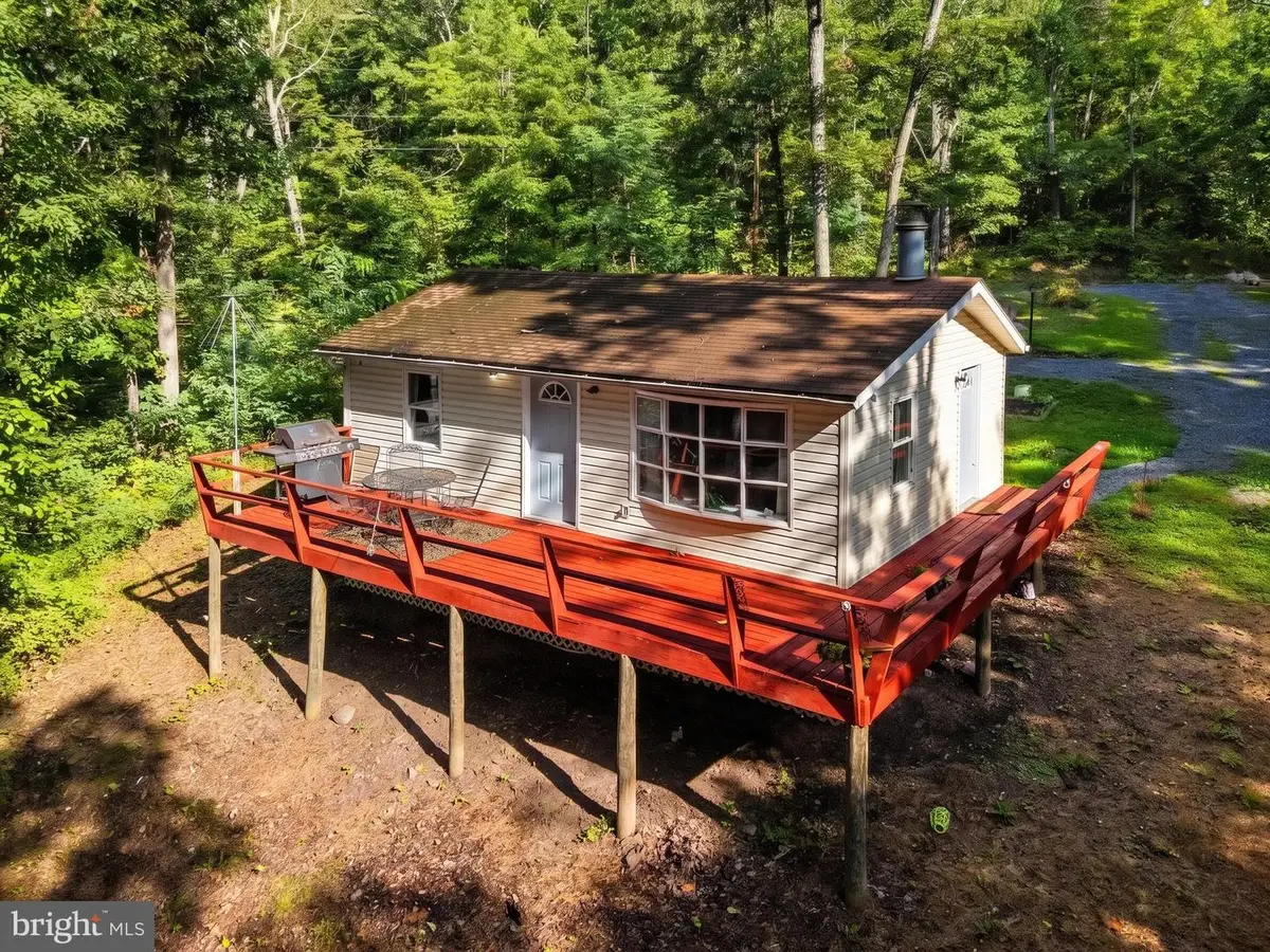 1454 Pin Oak Rd, Paw Paw, WV 25434 - #1