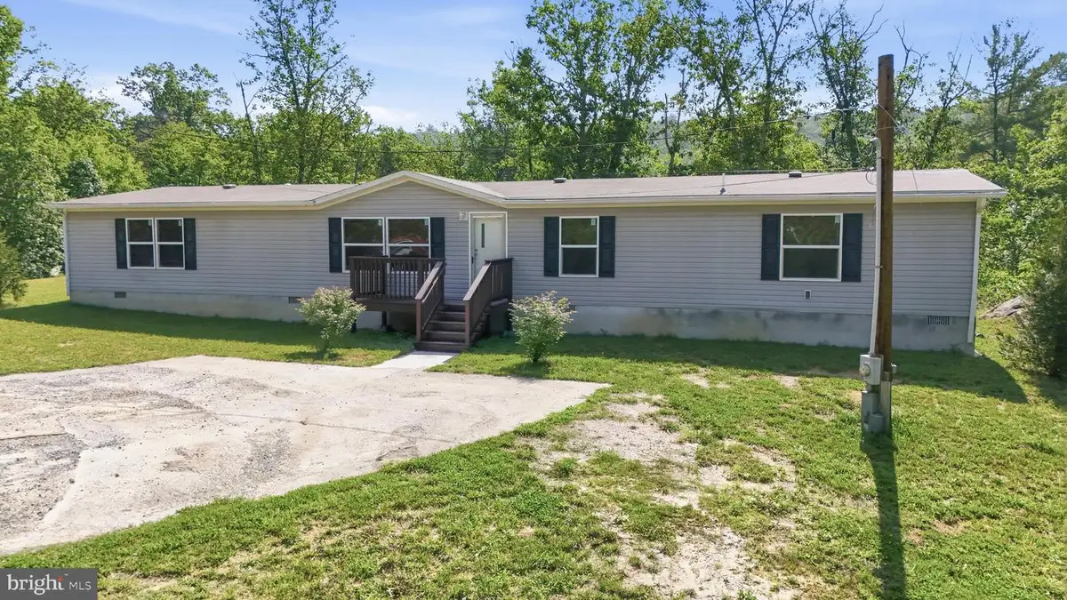 1355 Sandy Hollow Rd, Bloomery, WV 26817 - #1