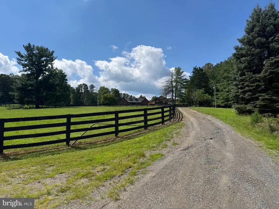 329 Hawks Nest, Capon Springs, WV 26823 - #2