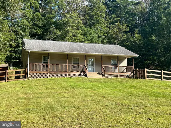 807 Christian Church Rd, HIGH VIEW, WV 26808
