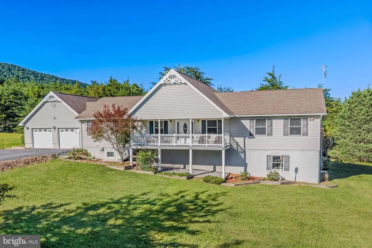 112 Monument Dr, Paw Paw, WV 25434 - #1