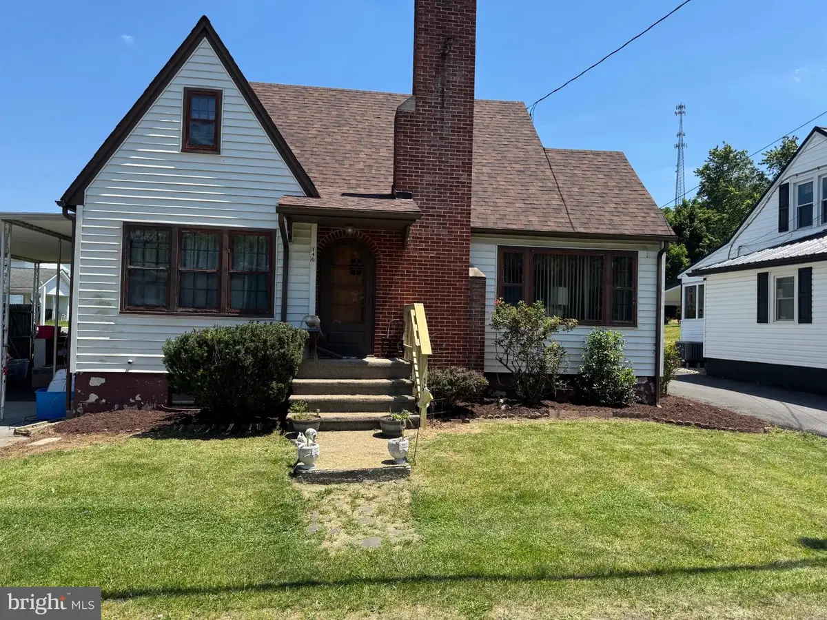 140 S Charlevoix Pl, Romney, WV 26757 - #1