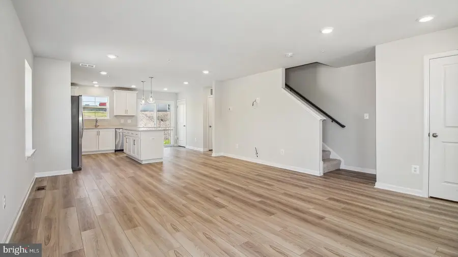 Tbb Edinburgh Ct #crafton Ii, Charles Town, WV 25414 - Image #2