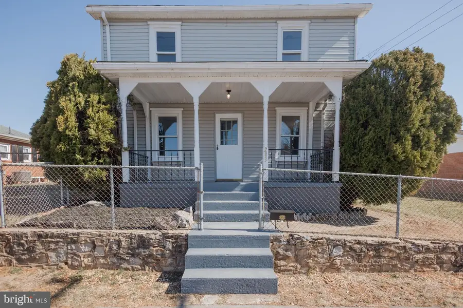 203 S George St, Ranson, WV 25438 - Image #2