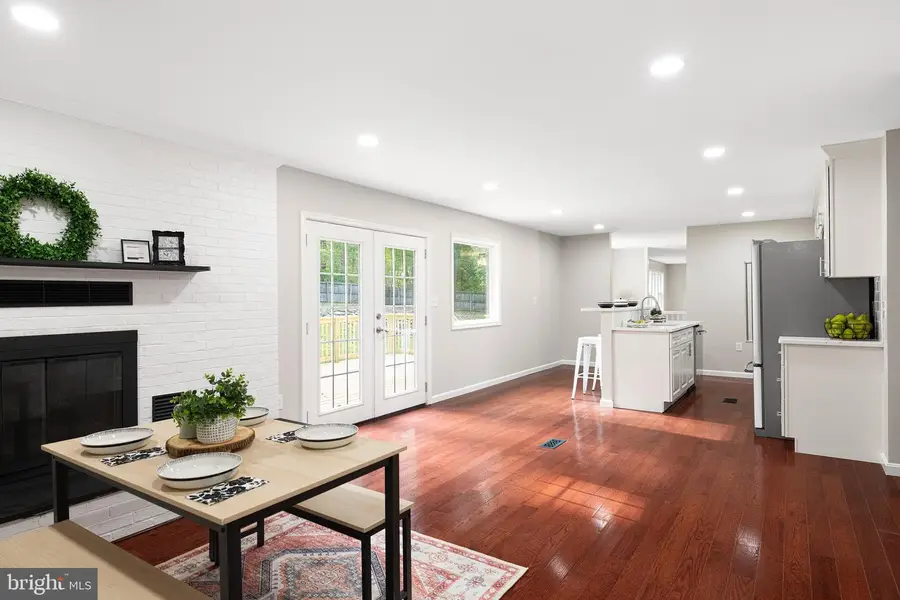 194 Black Cub Run Ln, Harpers Ferry, WV 25425 - Image #2