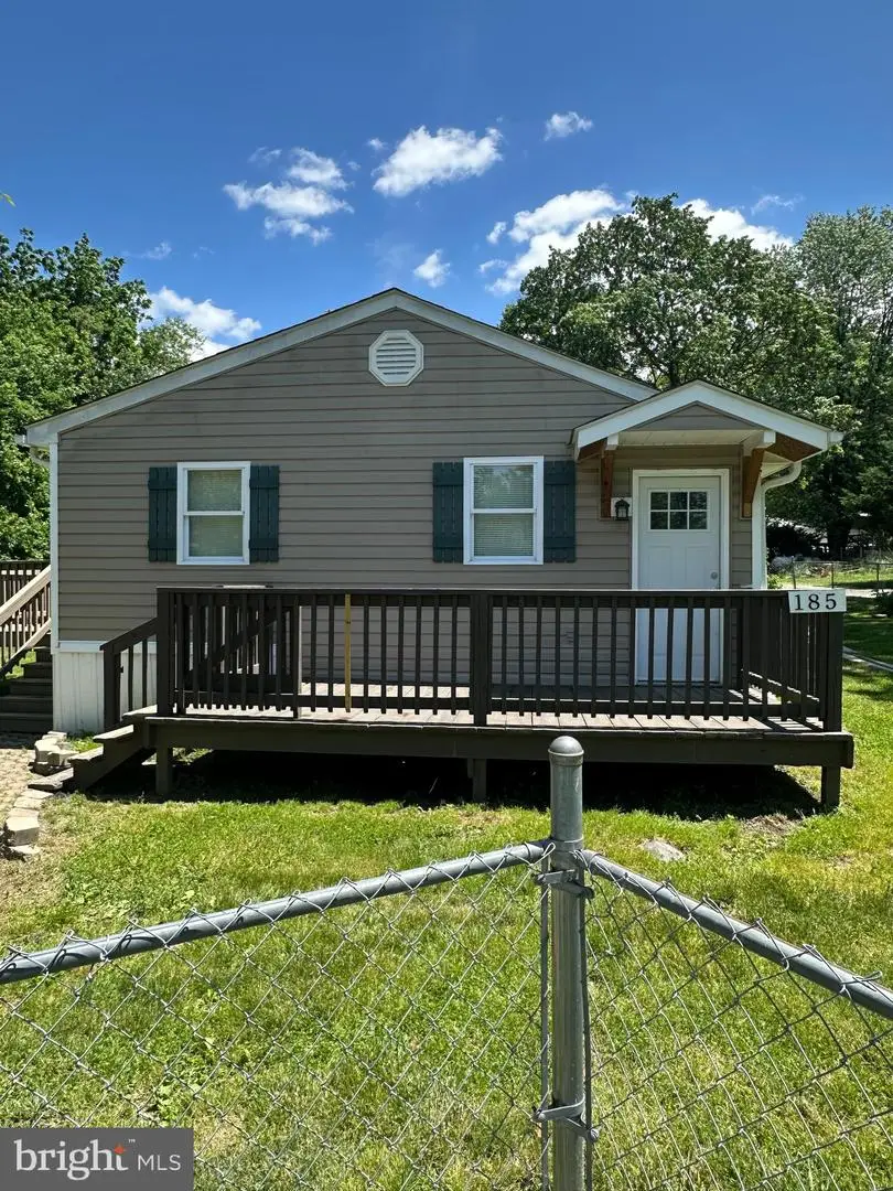 185 Skyhawk Trl, Harpers Ferry, WV 25425 - Image #1