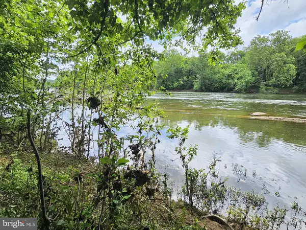 Bethany Ln, CHARLES TOWN, WV 25414