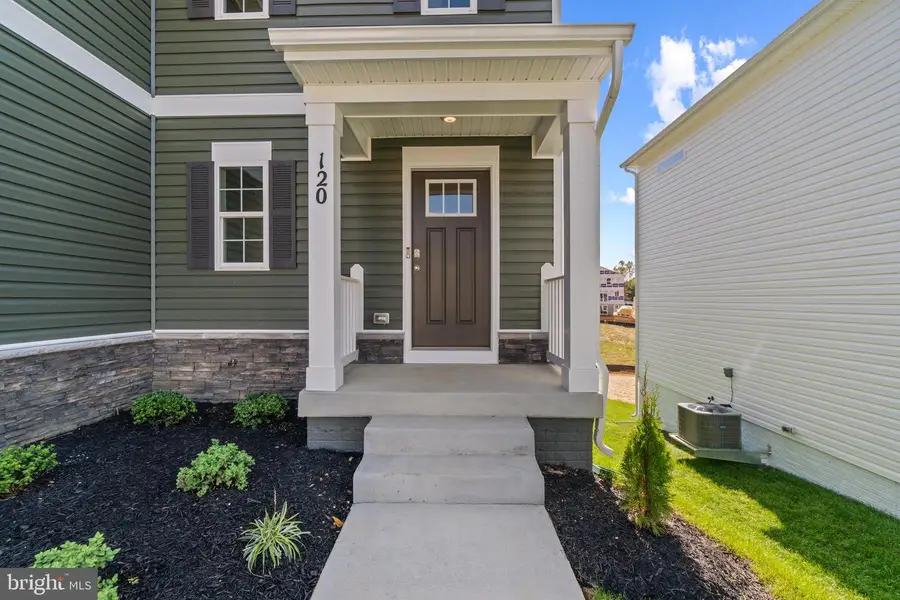 36 Open Gate Ln, Shepherdstown, WV 25443 - Image #2