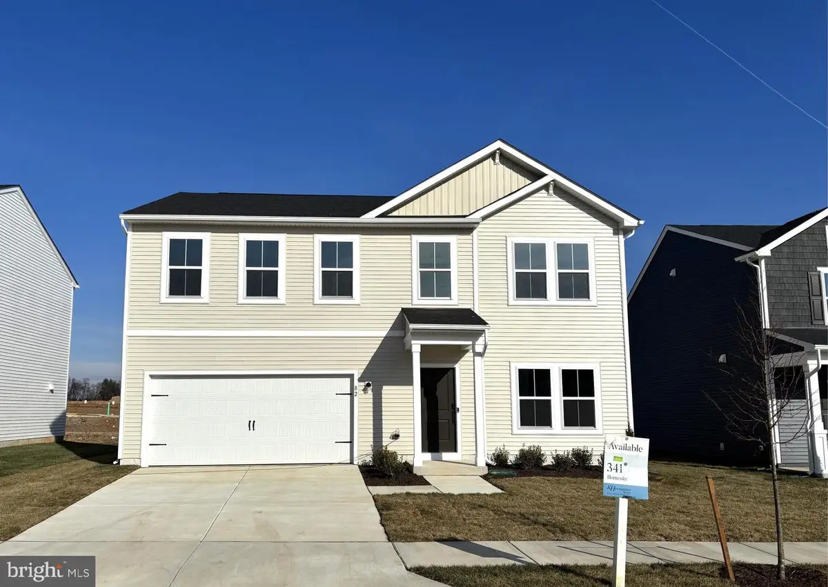 82 Thornton Ave, Ranson, WV 25438 - Image #1