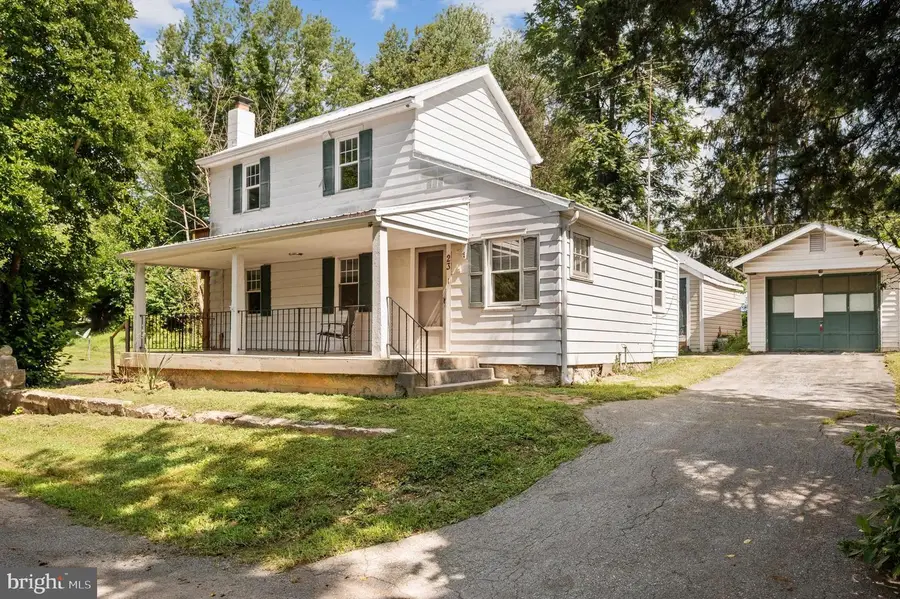 23 Mahoney Dr, Harpers Ferry, WV 25425 - Image #2
