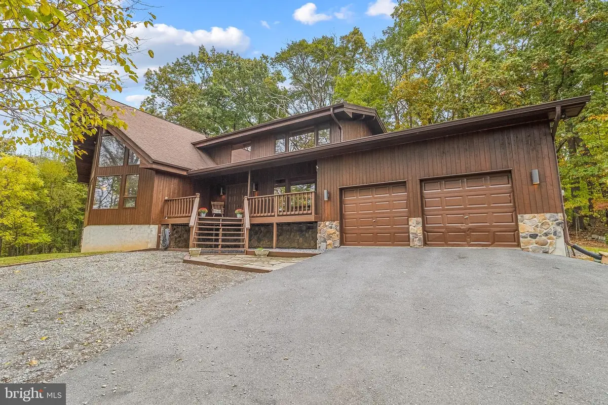 105 Rabbits Rest Ln, Shepherdstown, WV 25443 - Image #1