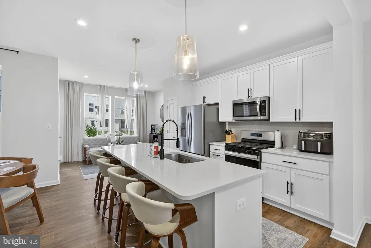 759 Lord Fairfax St, Charles Town, WV 25414 - Image #1