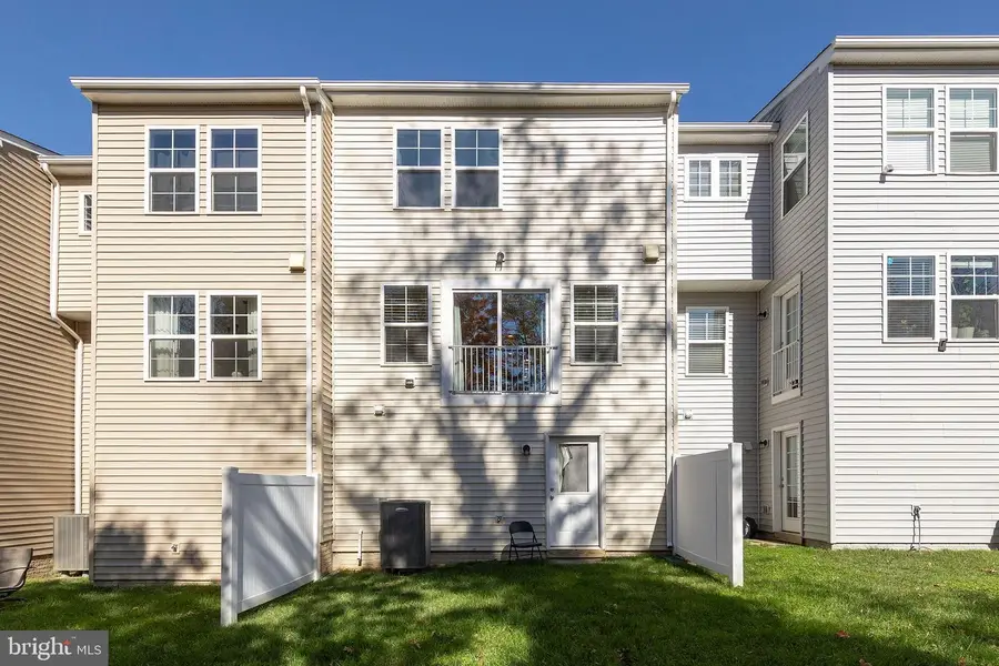 68 Tate Manor Dr, Charles Town, WV 25414 - Image #2