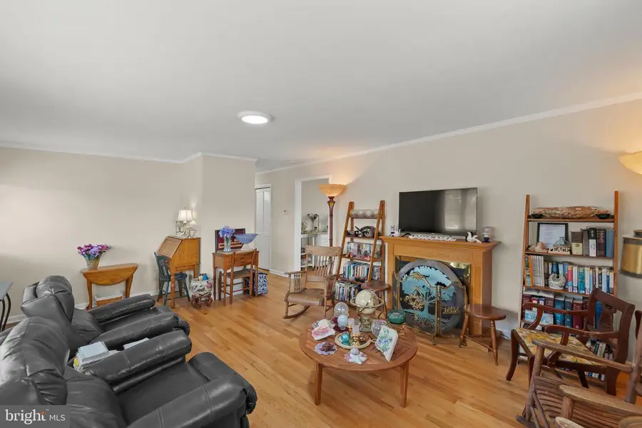 250 Euclid Ave, Charles Town, WV 25414 - #3