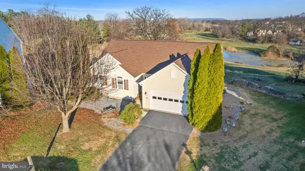 39 Torrey Pines Ct, CHARLES TOWN, WV 25414