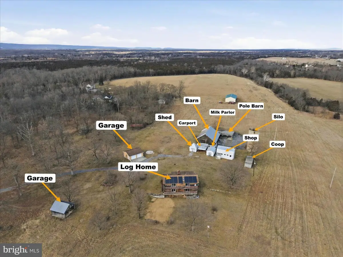 2048 Hinton Rd, Kearneysville, WV 25430 - Image #1