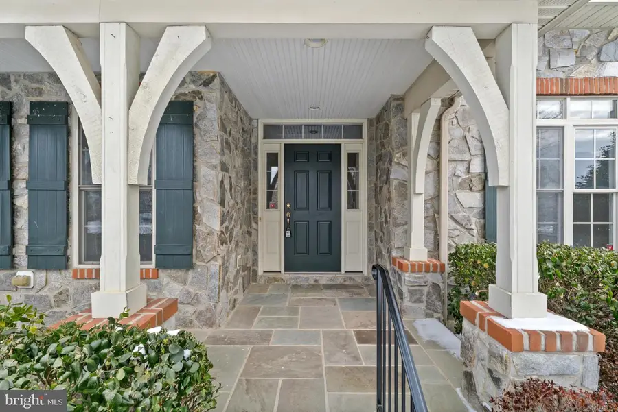 112 Louisa Beall Ln, Charles Town, WV 25414 - #3