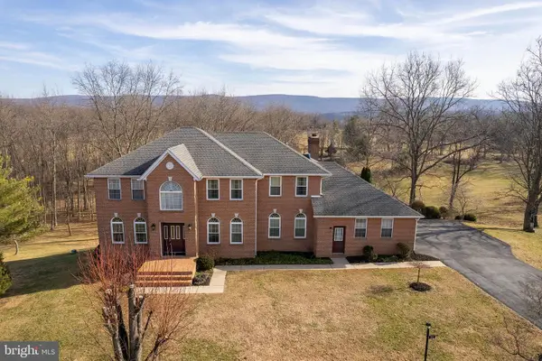 365 Runnymede Dr, CHARLES TOWN, WV 25414