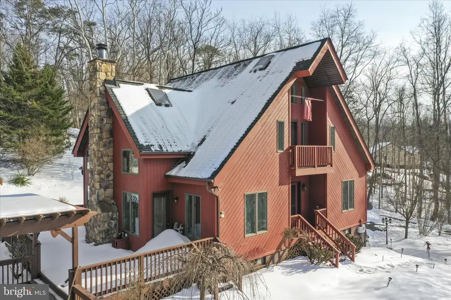 54 Sumac Ln, Harpers Ferry, WV 25425 - Image #2